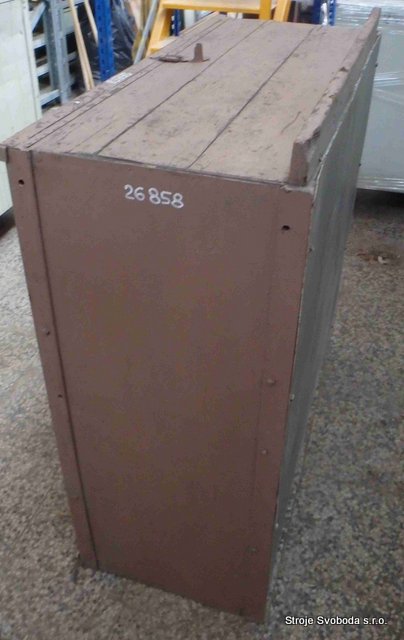 Skříň plechová 1050x1000x430 (26858 (3).jpg)